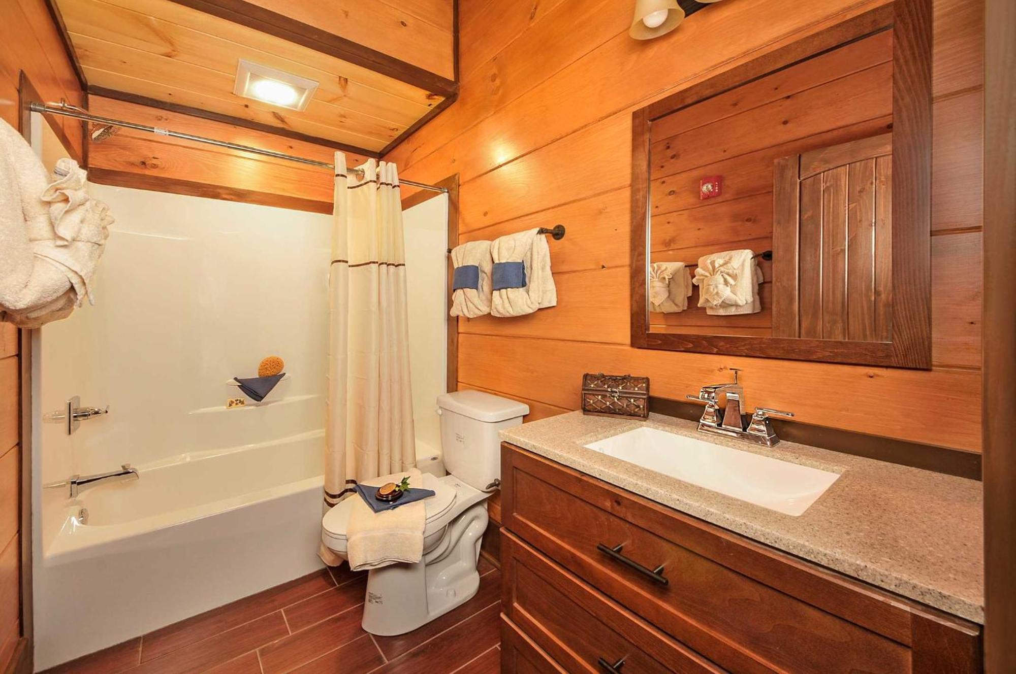 Villa Skyview Mansion:13Bdrm, 17Bath, Sleeps 70, Indoor Pool, Amazing Views Pigeon Forge Exterior foto